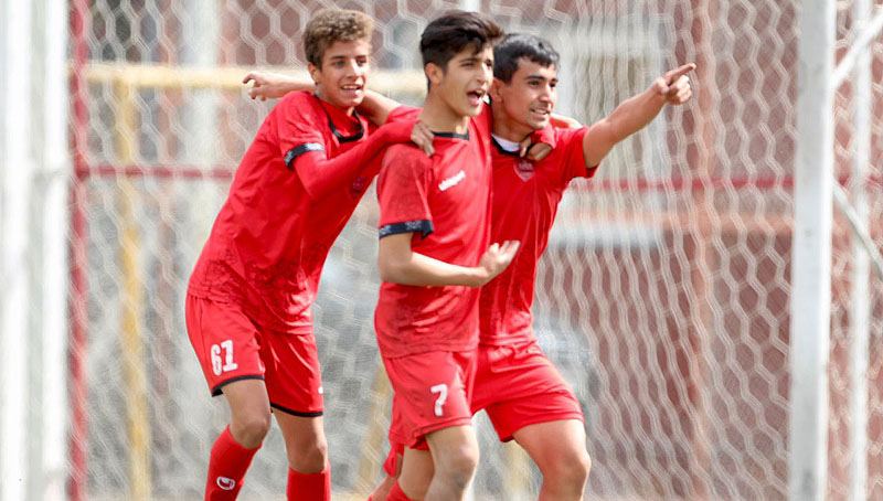 گزارش تصویری دیدار نونهالان پرسپولیس - نونهالان شاهین - 24 اسفند 1400